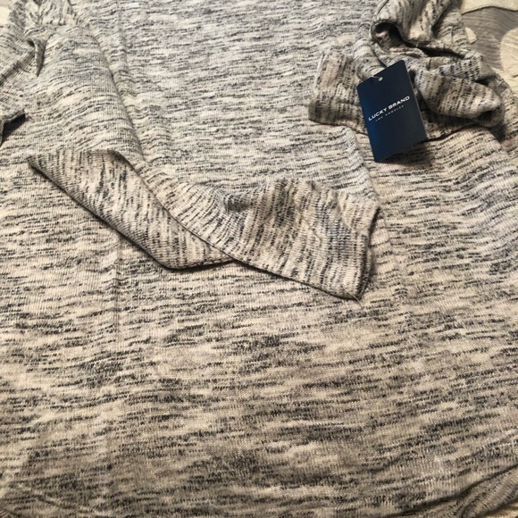 Lucky brand Black and white fleck shirt stretchy and super soft New with tags - Picture 7 of 10